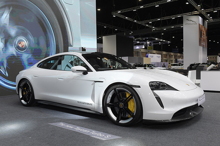 เปิดตัว Porsche Taycan พร้อมราคาสุดเร้าใจ ที่งาน Motor Show 2020