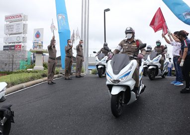 รถจักรยานยนต์ฮอนด้า  ทดลองนำ Honda PCX Electric ร่วมปฏิบัติหน้าที่ในภูเก็ต