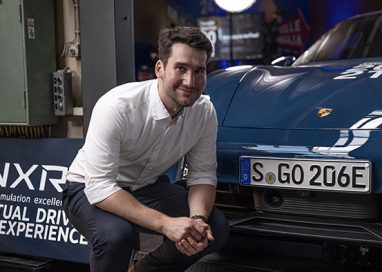 ผู้ชนะการแข่งขัน Porsche Data Cup นำเสนอโครงการนวัตกรรมสุดล้ำในงานนิทรรศการ Expo Day 10