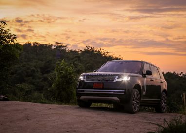 แลนด์โรเวอร์เปิดตัว NEW RANGE ROVER