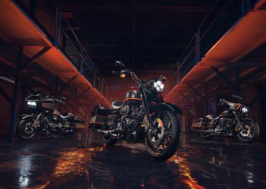 HARLEY-DAVIDSON® เผยโฉมรถมอเตอร์ไซค์ ที่มาพร้อมตัวเลือกสีคัสตอม Apex จากโรงงานใหม่ล่าสุด