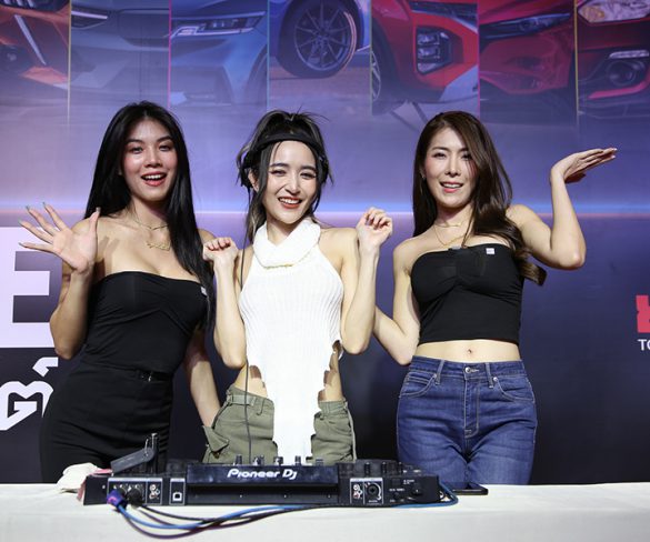 พาชมพริตตี้สาวสวย ในงาน Big Motor Sale 2022