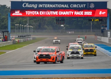 Toyota Executives Charity Race 2022 พิสูจน์สมรรถนะ Hilux REVO D