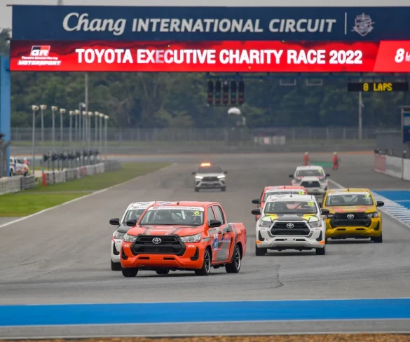 Toyota Executives Charity Race 2022 พิสูจน์สมรรถนะ Hilux REVO D