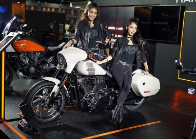 HARLEY-DAVIDSON® ยกขบวนจัดแสดงรถมอเตอร์ไซค์รุ่นปี 2022