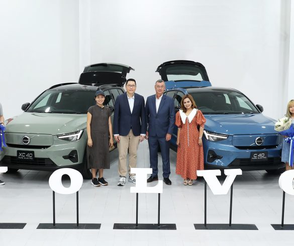 วอลโว่มอบรางวัล Volvo C40 และ XC40 Recharge Pure Electric         