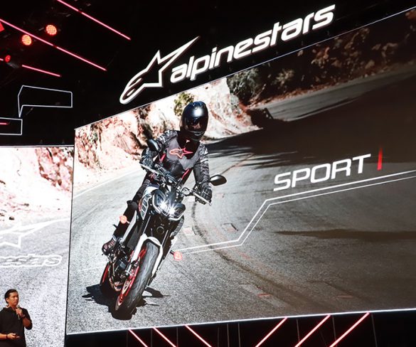 ยามาฮ่าร่วมพันธมิตรผลิตภัณฑ์ Alpinestars