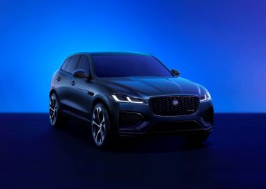 JAGUAR F-PACE ระบบไฟฟ้าปลั๊กอินไฮบริดใหม่