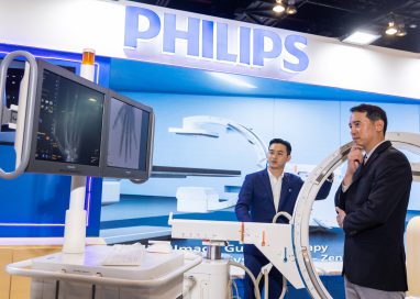 ฟิลิปส์ เปิดตัว Philips Zenition 10