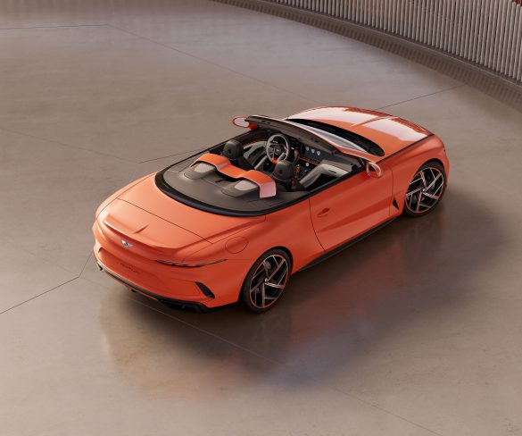 เบนท์ลีย์ แบงค็อก พาเจาะสเปก BATUR CONVERTIBLE อัครยนตรกรรมรุ่นพิเศษ