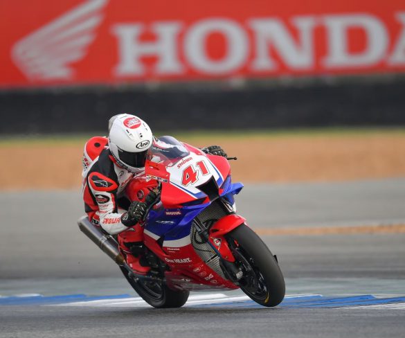 นักบิด “ฮอนด้า เรซซิ่ง ไทยแลนด์” ยกทัพ Honda CBR Series