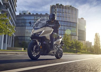 ฮอนด้าบิ๊กไบค์ พลิกประสบการณ์ขับขี่! เผยโฉม Honda DCT เวอร์ชันอัปเกรดล่าสุดใน 750 Series