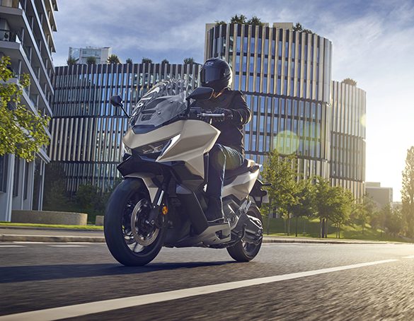 ฮอนด้าบิ๊กไบค์ พลิกประสบการณ์ขับขี่! เผยโฉม Honda DCT เวอร์ชันอัปเกรดล่าสุดใน 750 Series