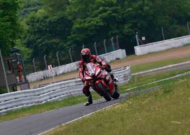 “ชิพ-นครินทร์” ระเบิดผลงาน บิด Honda CBR1000RR-R คว้าโพเดียม ST1000