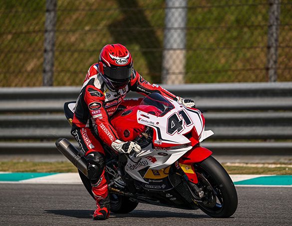 “ชิพ-นครินทร์” ยกทัพนักบิด “New Honda CBR Series” ทวงบังลังก์ผู้นำแชมเปี้ยนชิพรุ่นใหญ่