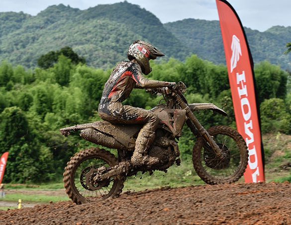 “ฮอนด้า” จ่อคว้าแชมป์! รุ่น Premier MX-1 โค้งสุดท้าย