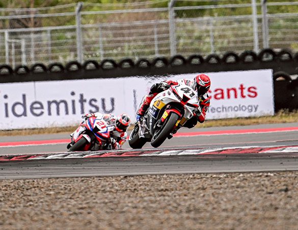 “ชิพ-นครินทร์” กระหึ่มเอเชีย! โชว์ศักยภาพ Honda CBR1000RR-R  
