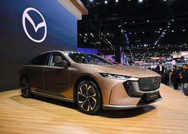 มาสด้าพร้อมก้าวสู่ยุคใหม่กับรถไฟฟ้า THE ALL-ELECTRIC MAZDA6e