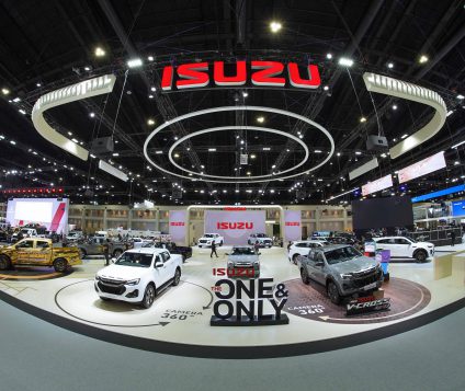 อีซูซุอวดโฉมทัพยนตรกรรมใหม่ล่าสุด! ISUZU D-MAX “THE ONE & ONLY”