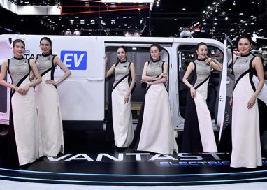 “NEX ชูนวัตกรรม 6-in-1 เปิดตัวรถตู้ไฟฟ้าต้นแบบ ‘NEX VANTASTIC’ ระยะทาง 333 กม.