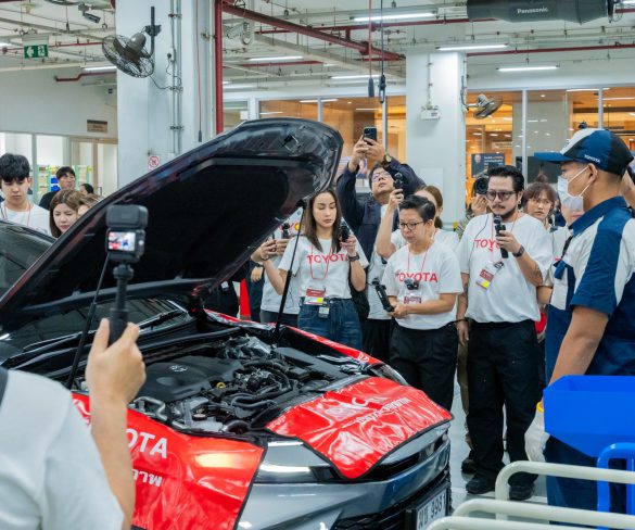 โตโยต้าเปิดหลังบ้าน พาสื่อมวลชนเจาะลึกคลังอะไหล่–ศูนย์บริการ