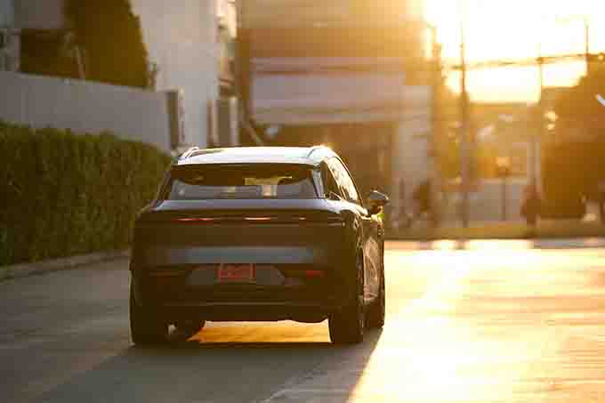 ZEEKR มอบความสุขส่งท้ายปีเก่า ต้อนรับปีม้าทอง 2569