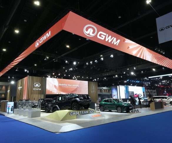 GWM เปิดราคา GWM ORA 5 สองขุมพลัง ราคาแนะนำช่วงเปิดตัวรุ่น HEV 709,000-779,000 บาท และราคาคาดการณ์รุ่น EV 629,000-699,000 บาท* พิเศษเพียง 1,000 คัน