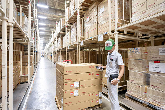 ฮอนด้า พาร์ทเนอร์ที่คุณมั่นใจตลอดการใช้งาน“อะไหล่พร้อม ศูนย์บริการพร้อม ความพร้อมที่คุณเชื่อมั่น”