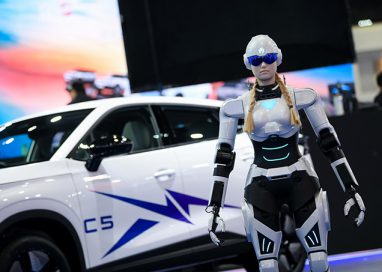 นิยามใหม่แห่งตัวตนที่ล้ำสมัย OMODA & JAECOO เผยโฉม OMODA C5 EV MAX+ ยนตรกรรมไฟฟ้าอัจฉริยะ