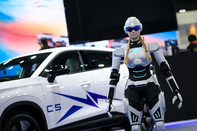 นิยามใหม่แห่งตัวตนที่ล้ำสมัย OMODA & JAECOO เผยโฉม OMODA C5 EV MAX+ ยนตรกรรมไฟฟ้าอัจฉริยะ