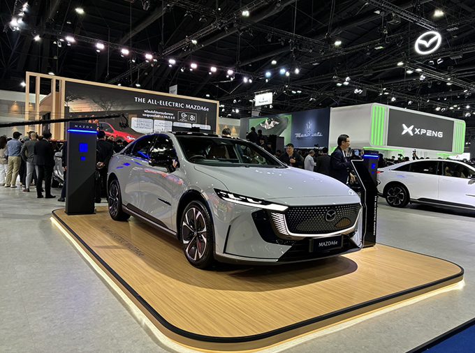 มาสด้าบุกตลาดรถไฟฟ้าเต็มรูปแบบ เปิดตัว The All-Electric Mazda6e
