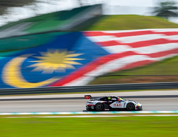 ศึกซูเปอร์คาร์ GT World Challenge Asia สนามเซปังระอุ!