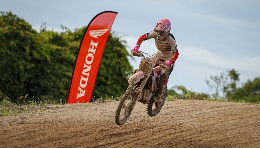 นักบิดฮอนด้า ผงาดคว้าชัย Honda CRF 2 รุ่นไฮไลต์ “นีโม่-จิรัฎฐ์” คว้าท็อป 5
