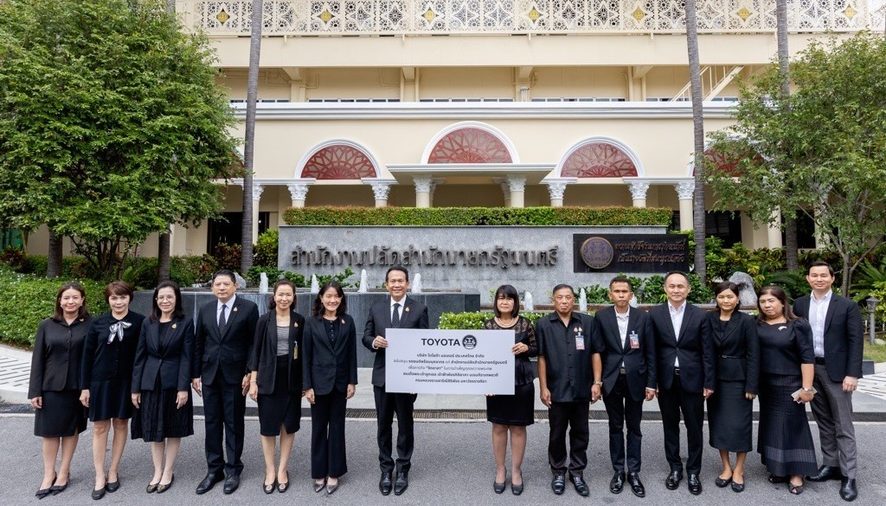 โตโยต้า ร่วมภารกิจ “จิตอาสา” สนับสนุนยานพาหนะพร้อมบุคลากร เตรียมงานพระราชพิธีพระศพ